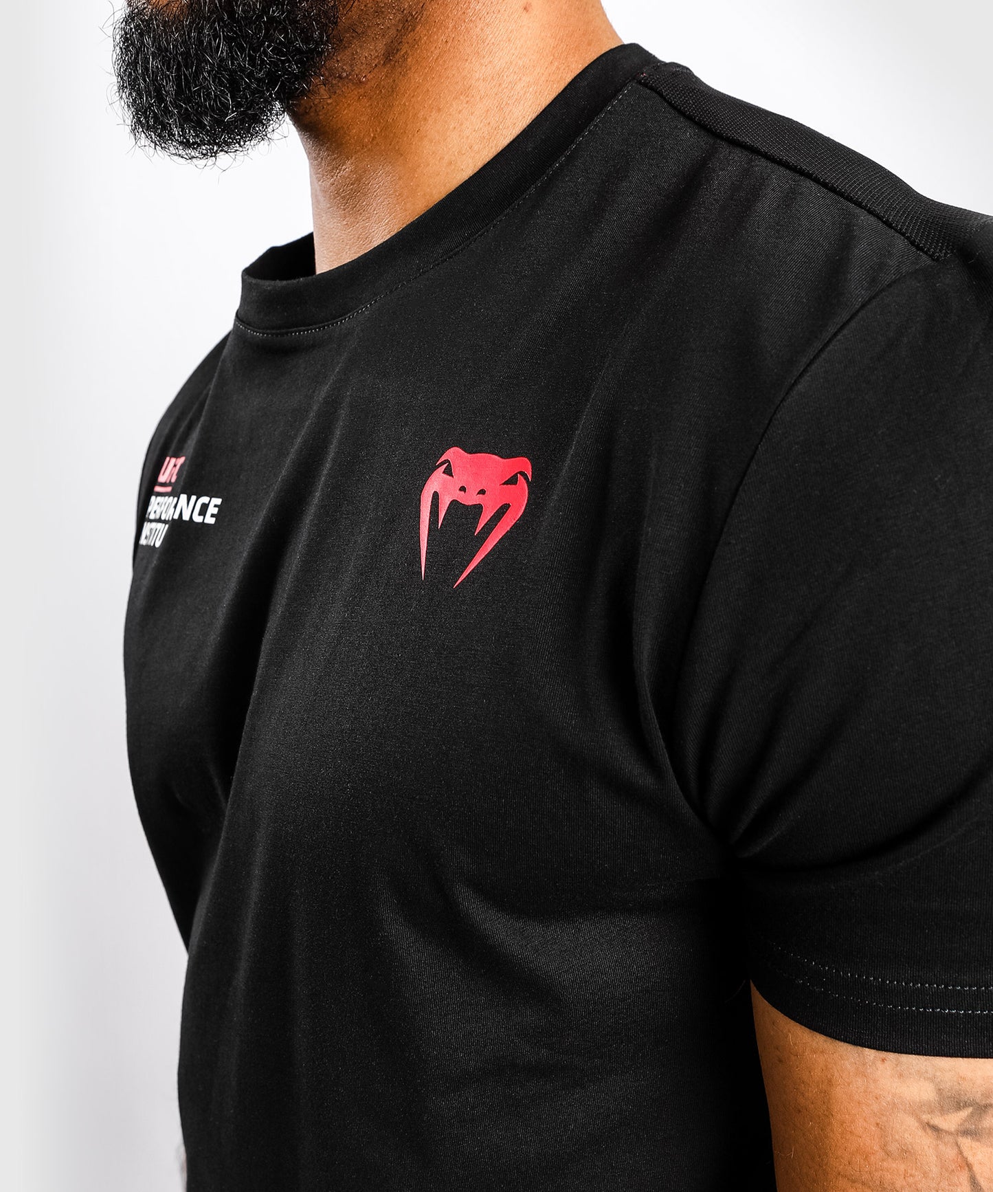 Camiseta Venum UFC Performance Institute - Negro