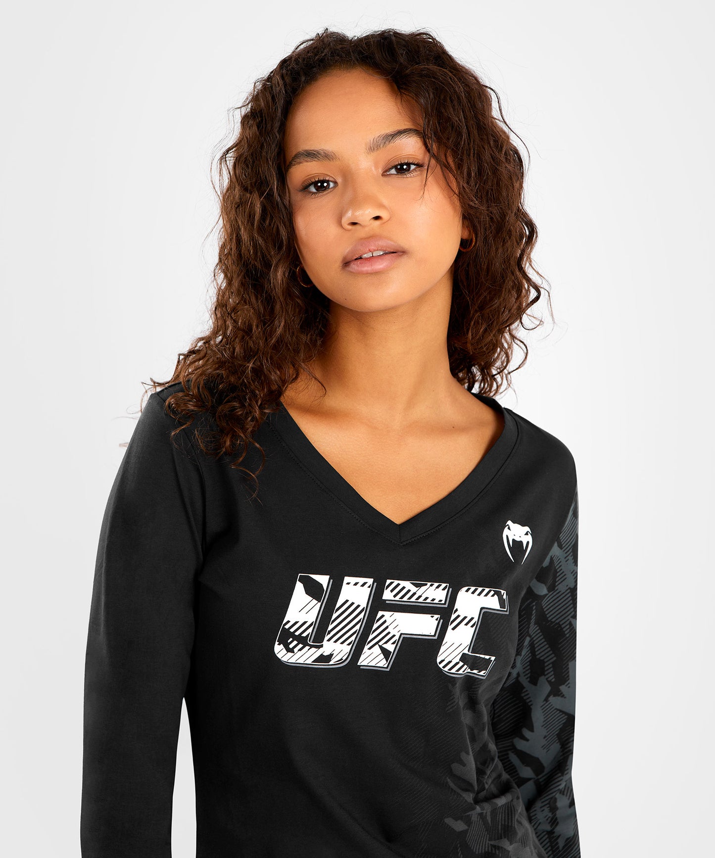 Camiseta De Algodón Manga Larga Para Mujer UFC Venum Authentic Fight Week - Negro