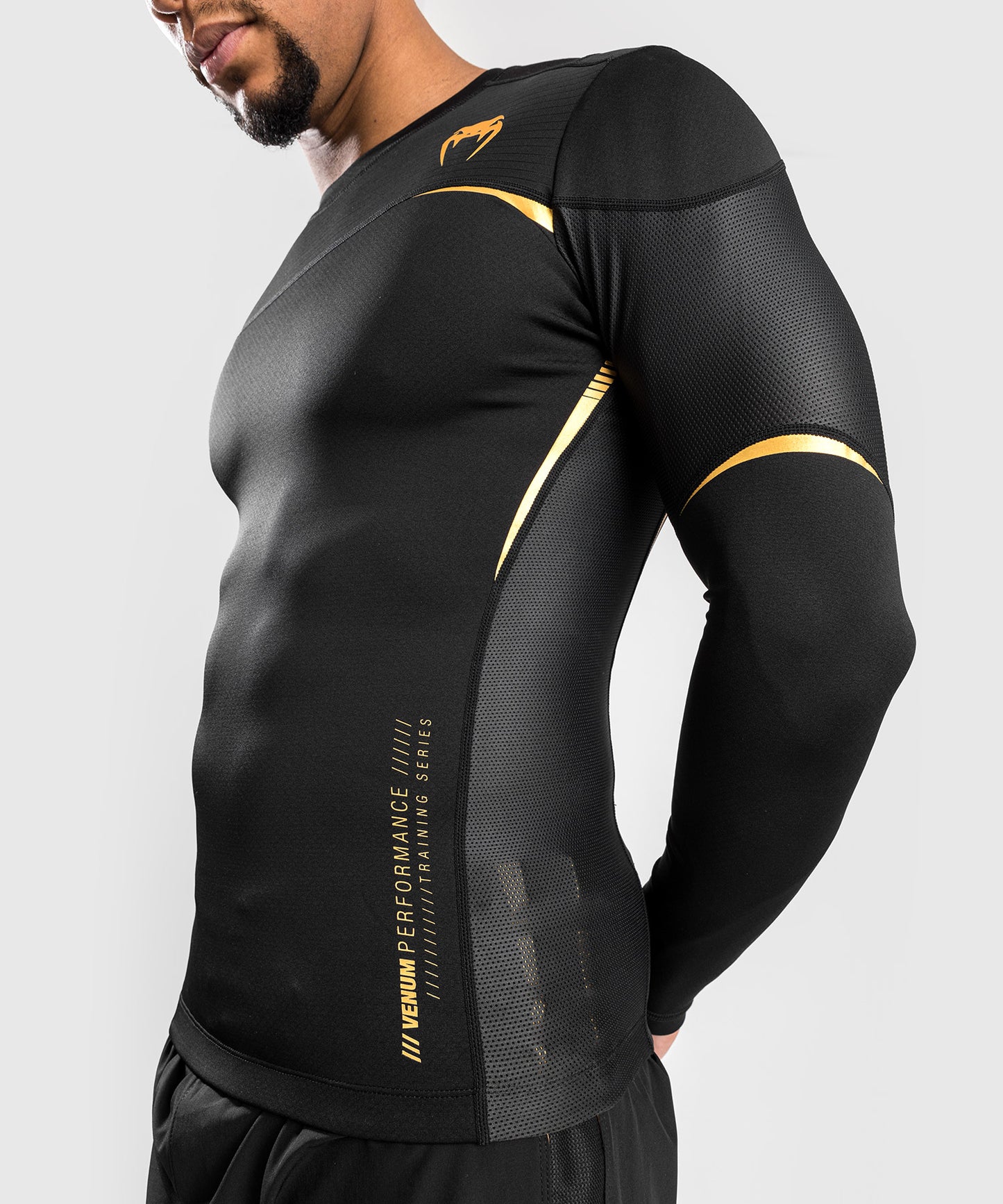 Camiseta de compresión Venum tempest 2.0 (manga larga) - Negro/Dorado