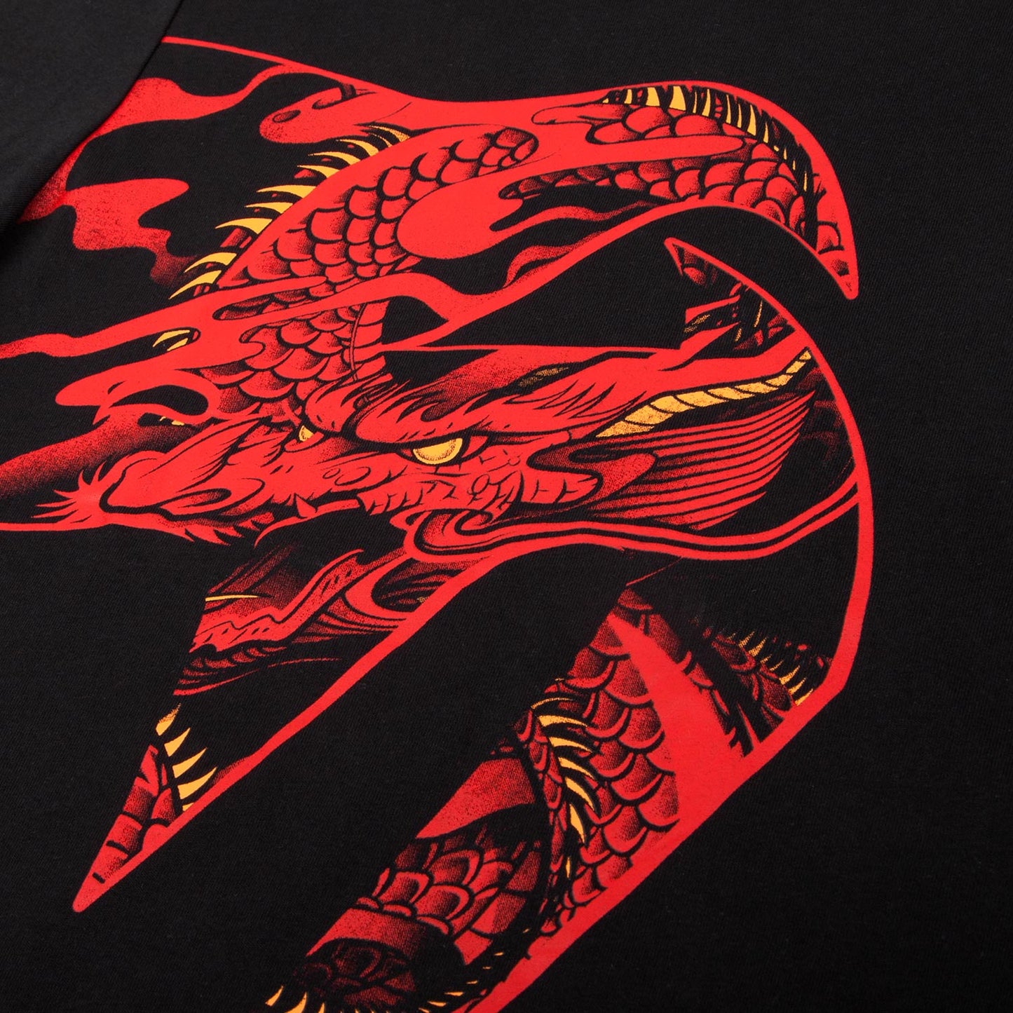 Camiseta Venum Giant x Dragon - Negro/Rojo