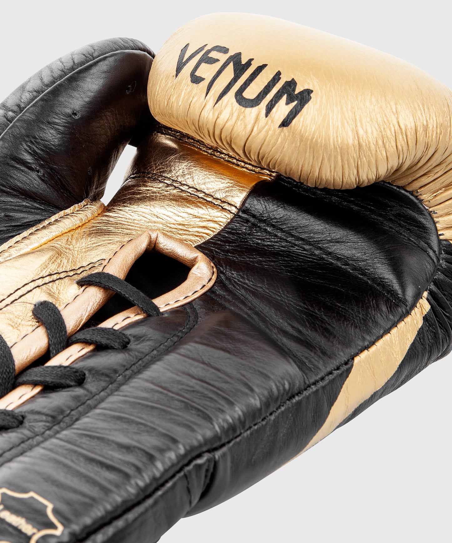 Guantes de Boxeo profesional Venum Hammer – Cordones